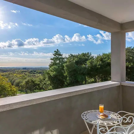 Romantische Mit Meerblick- Pool Und Jacuzz By Interhome Višnjan